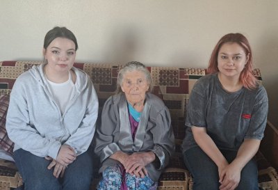 В Новосибирске прошел «Трудовой десант» В Новосибирске прошел «Трудовой десант»